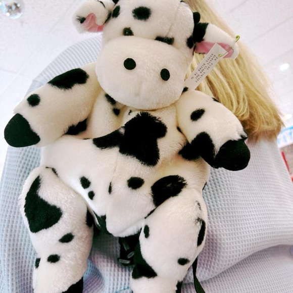 White and black cow plush backpack - Picture 3 of 3